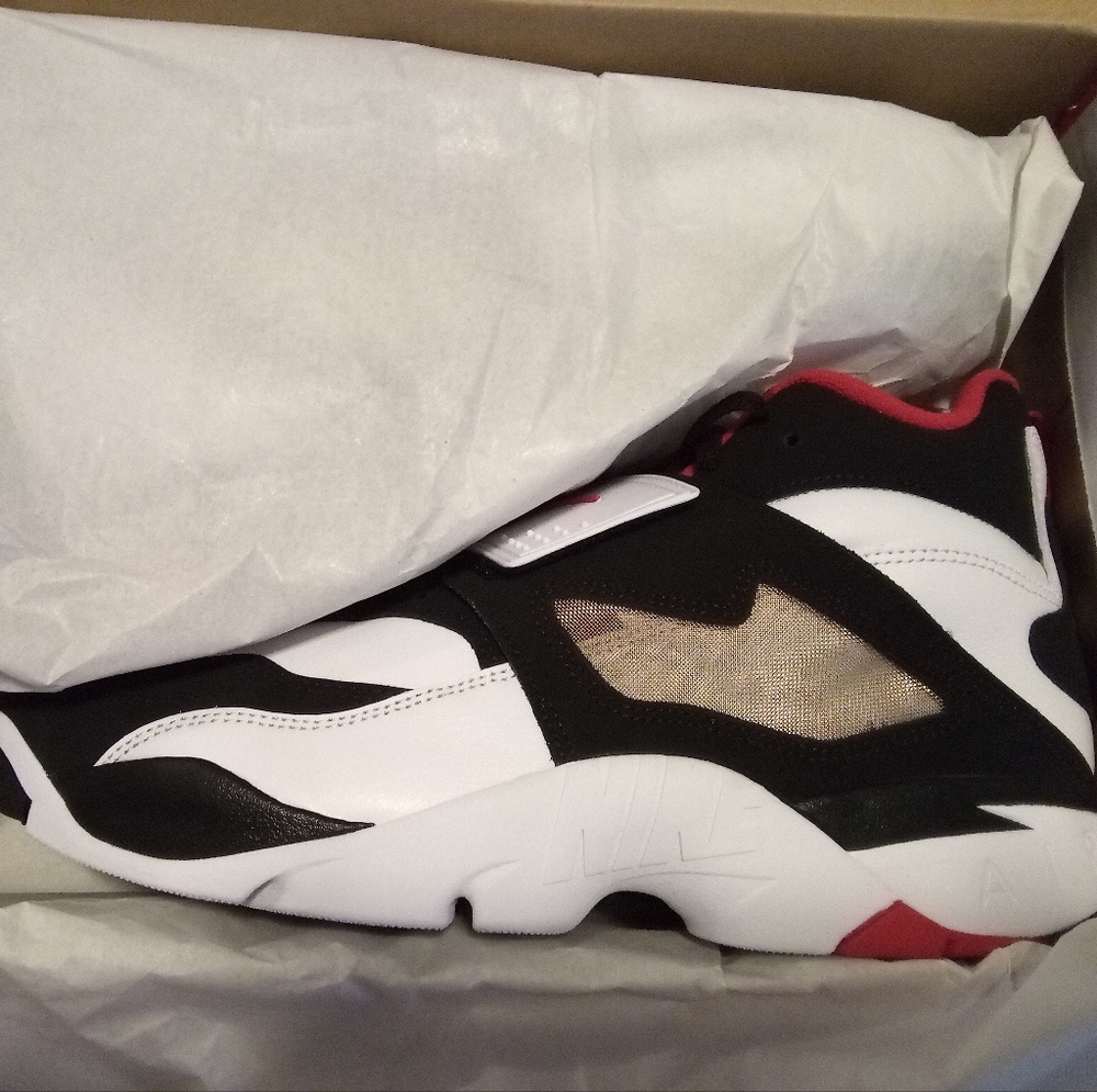 Deion Sanders Diamond Turfs size 13 and 8